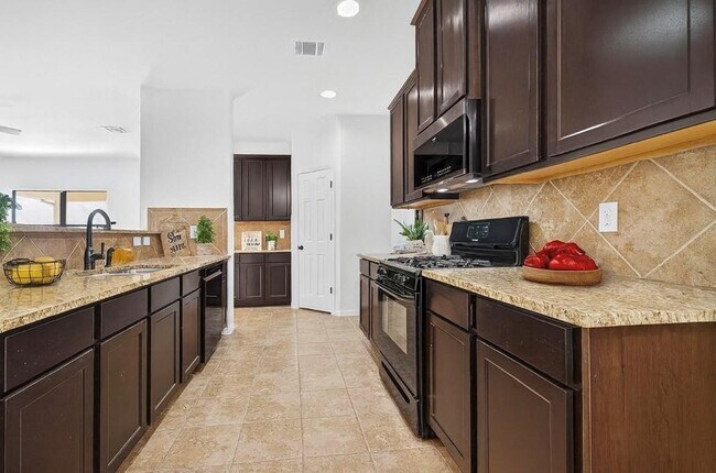 Building Photo - 5515 Armillary Dr