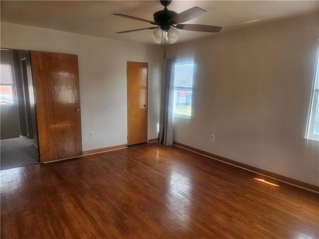 Building Photo - 2448 Mill St