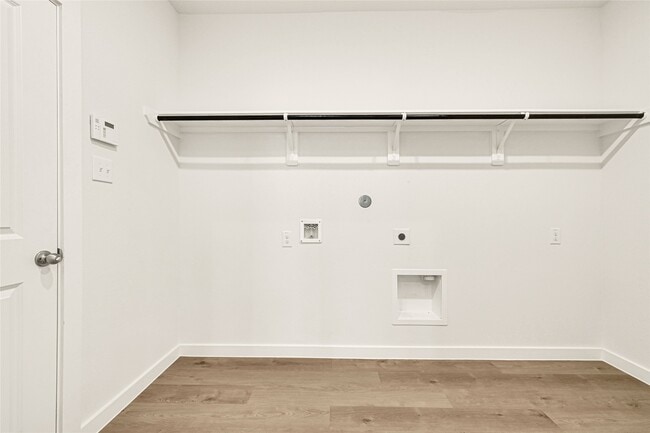 Building Photo - 17115 Bluebonnet Creek Trl