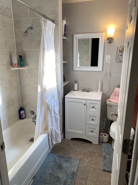 bathroom - 6651 Mitchell Ave