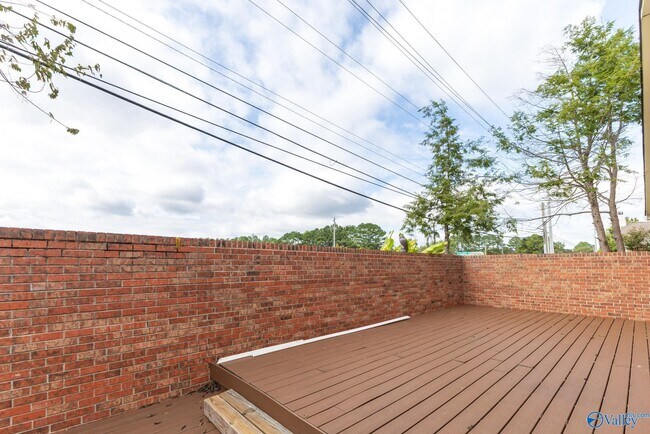 Building Photo - 1200 Catskill Cir SE