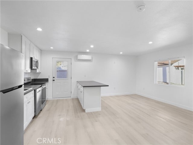 Building Photo - 8828 Chimineas Ave