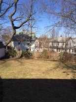 Building Photo - 21 5th Ave