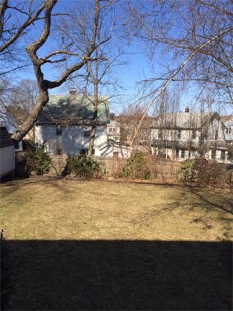 Primary Photo - 21 5th Ave