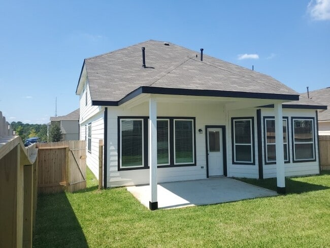 Building Photo - 4504 Danielle Gdns Ln