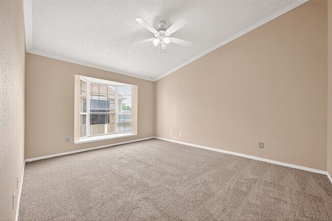 Building Photo - 3600 Jeanetta St