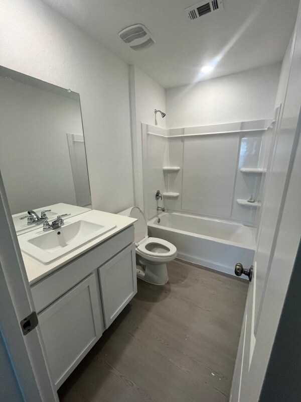Building Photo - 1513 Pile Trl