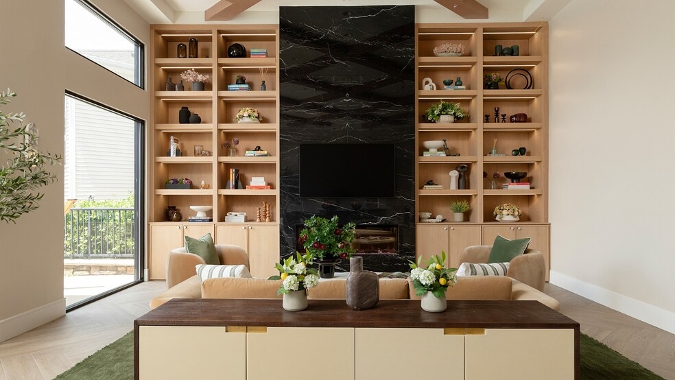 Primary Photo - The Mews at Princeton Junction