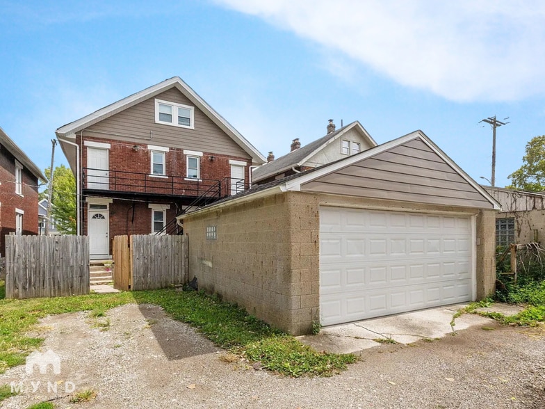 Building Photo - 329 Woodland Ave