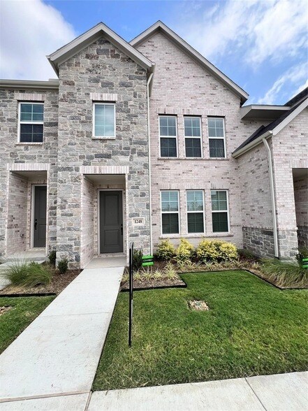 Building Photo - 1248 Junction Dr