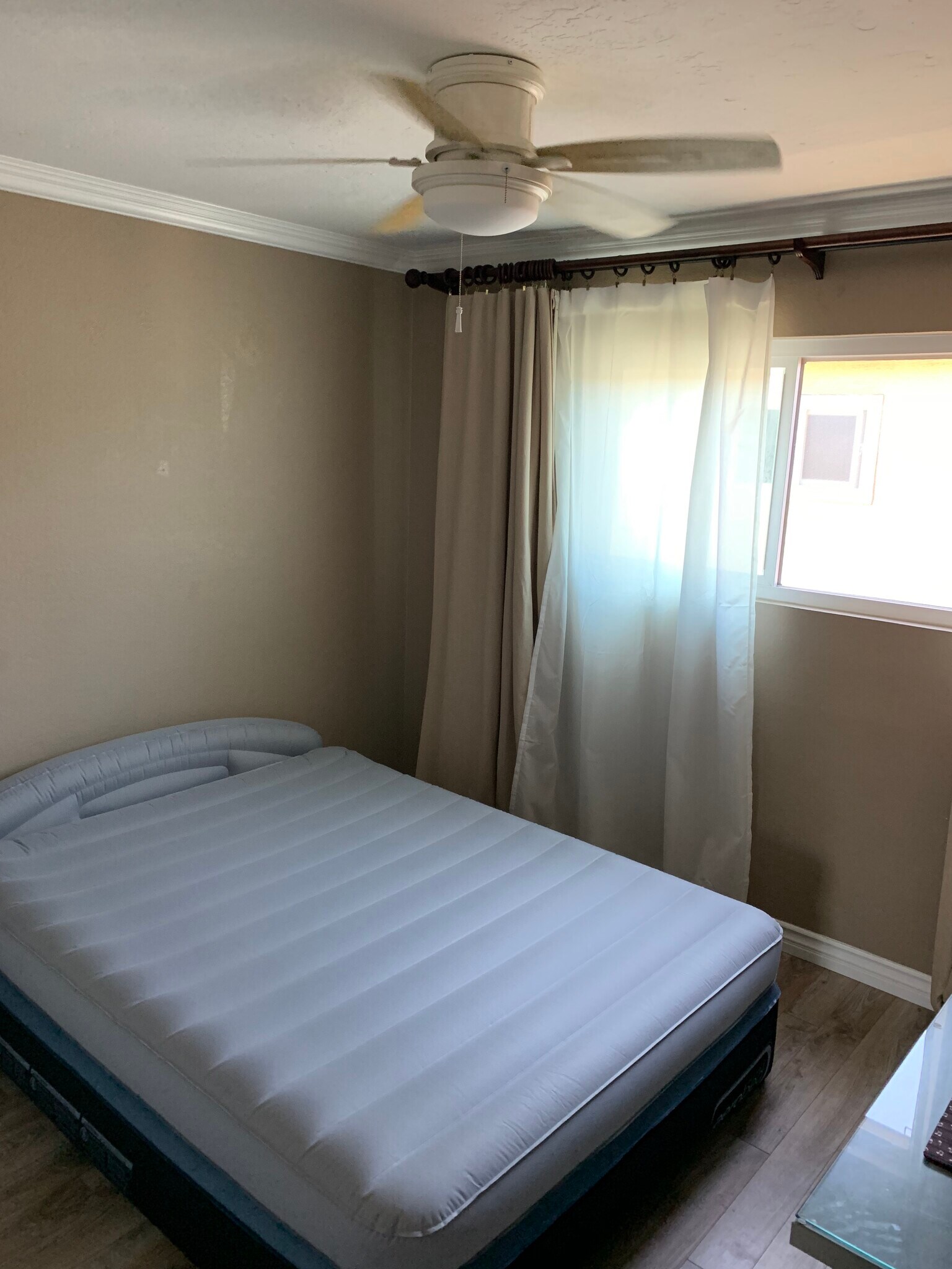 Guest room - queen bed shown - 4062 Georgia St