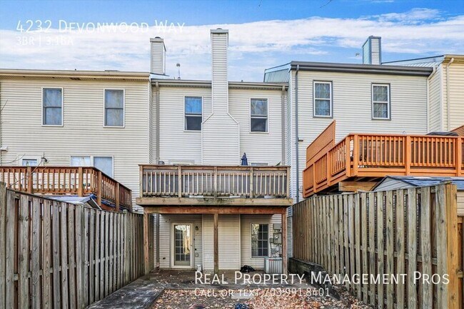 Building Photo - 4232 Devonwood Way