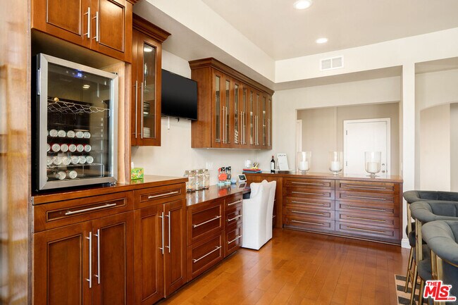 Building Photo - 24907 Marbella Ct