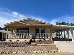 Building Photo - 6770 W State Rte 89A