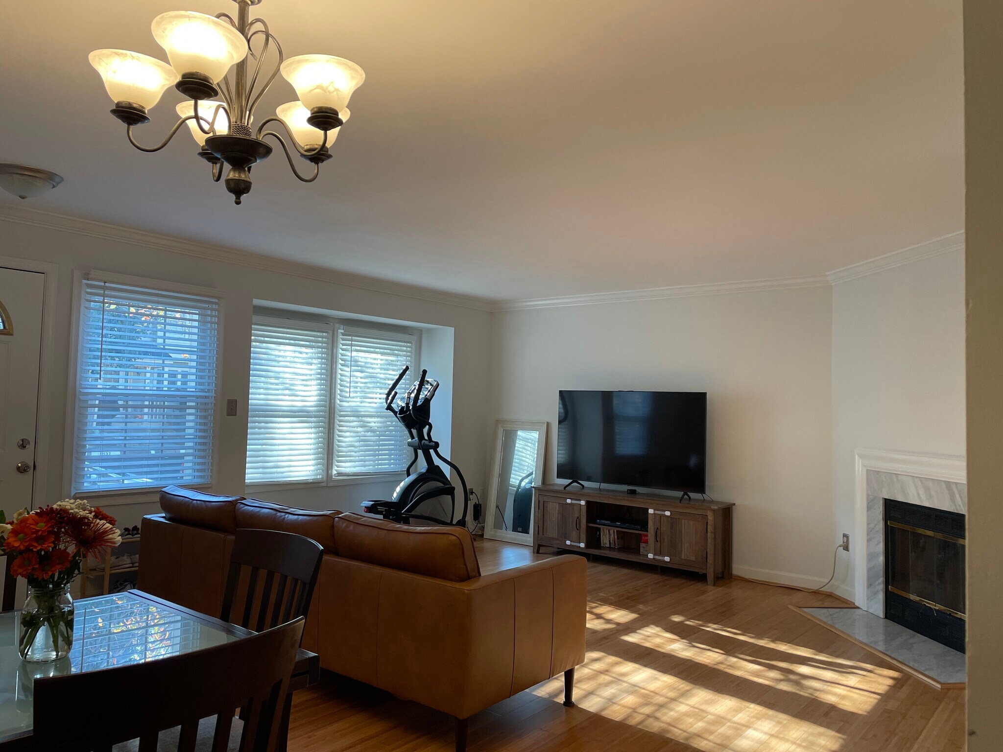 Building Photo - 12134 Salemtown Dr