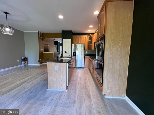 Building Photo - 6722 Emmanuel Ct