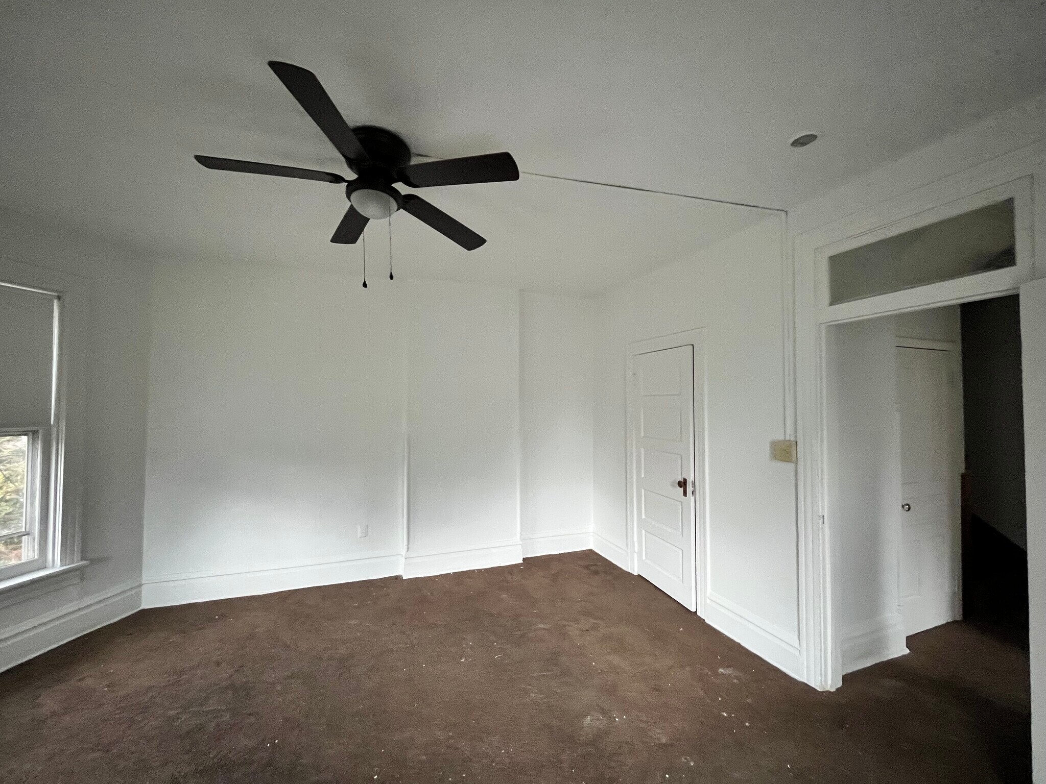 Building Photo - 33 W Commerce St