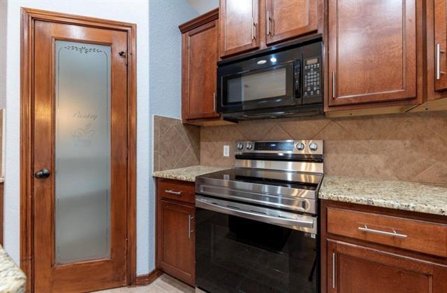 Building Photo - 1321 Ocotillo Ln