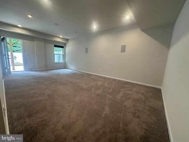 Building Photo - 10402 Steeplechase Run Ln