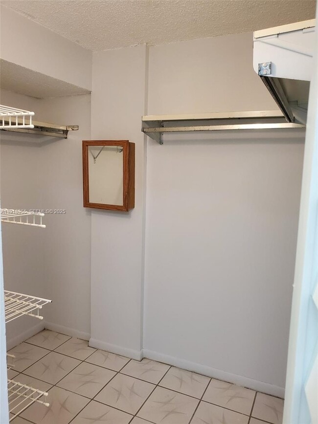 Building Photo - 14250 SW 62nd St