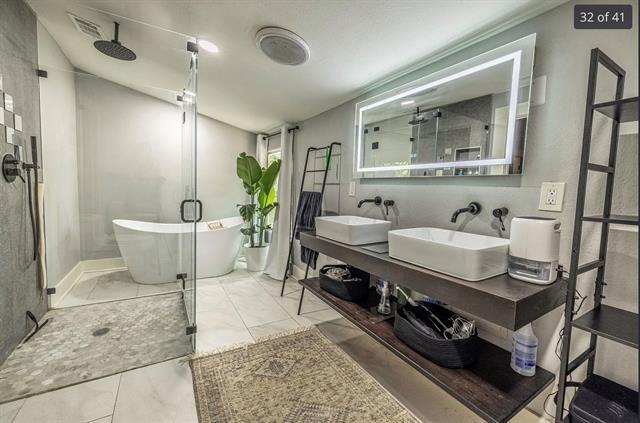 Building Photo - 5201 Reiger Ave