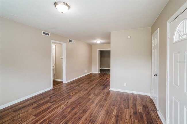 Building Photo - 216 Westover St