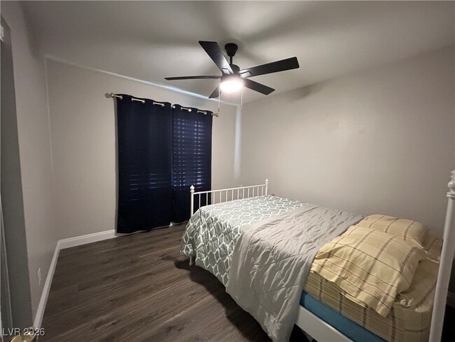 Building Photo - 9070 Trombone Ln