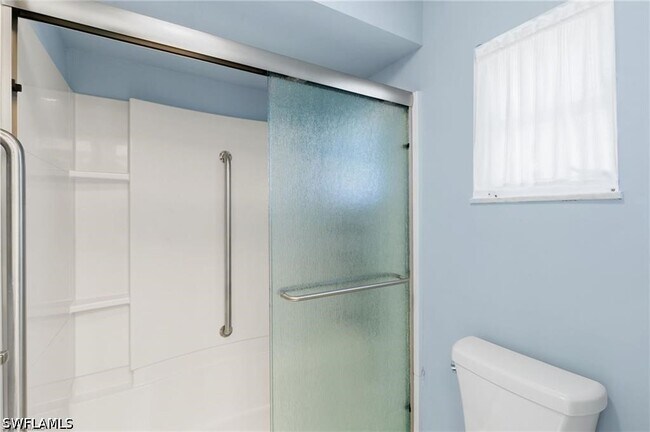 Building Photo - 751 Orchid Ct