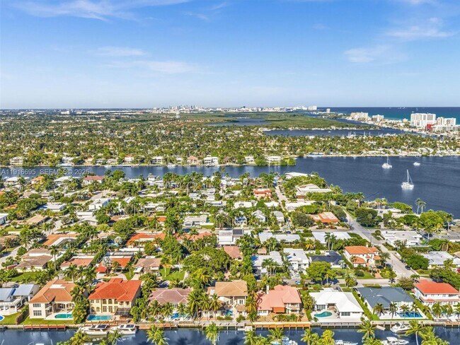 Building Photo - 922 Washington St