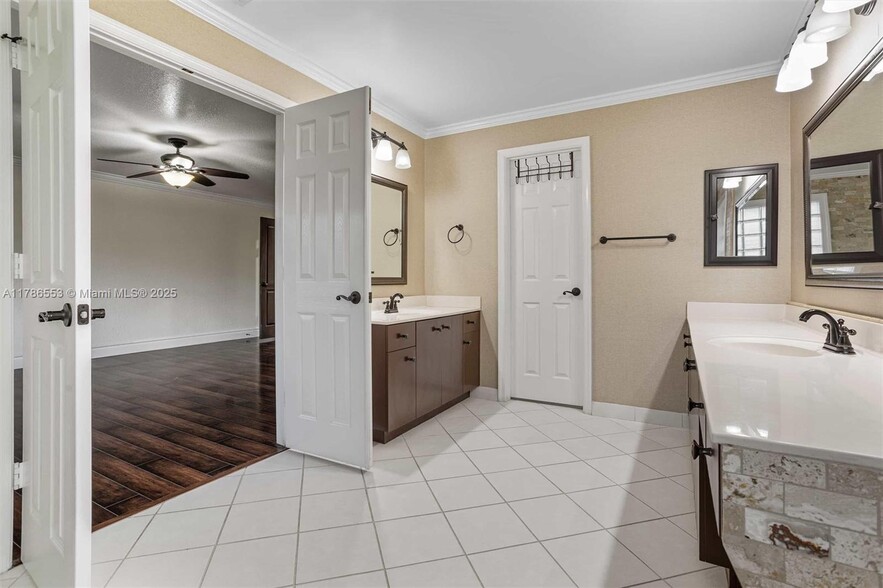 Building Photo - 1774 Ibis Ln