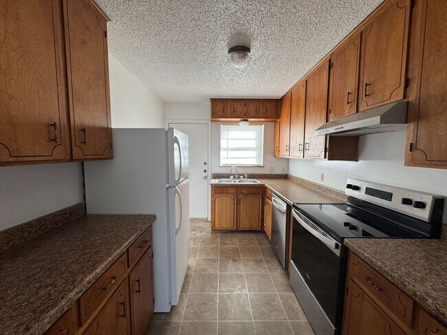 Building Photo - 2-Bedroom Duplex for Rent in Killeen