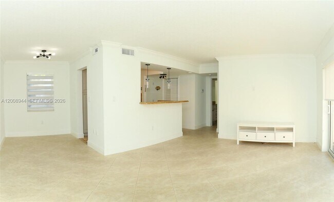 Building Photo - 8601 SW 94th St