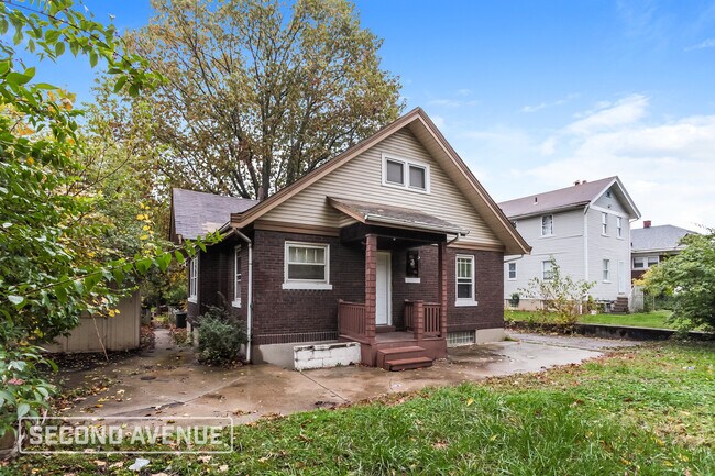 Building Photo - 3302 Broadwell Ave