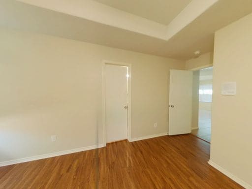 Building Photo - Great house in a Great area!