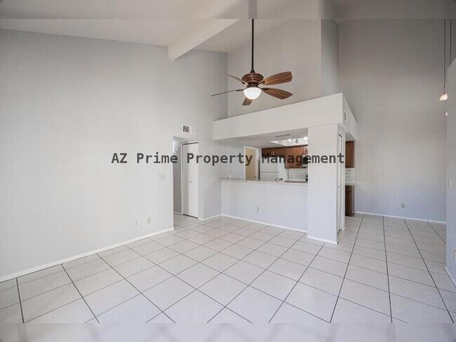 Building Photo - 2019 W Lemon Tree Pl