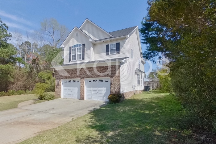 Building Photo - 135 Hillandale Rd