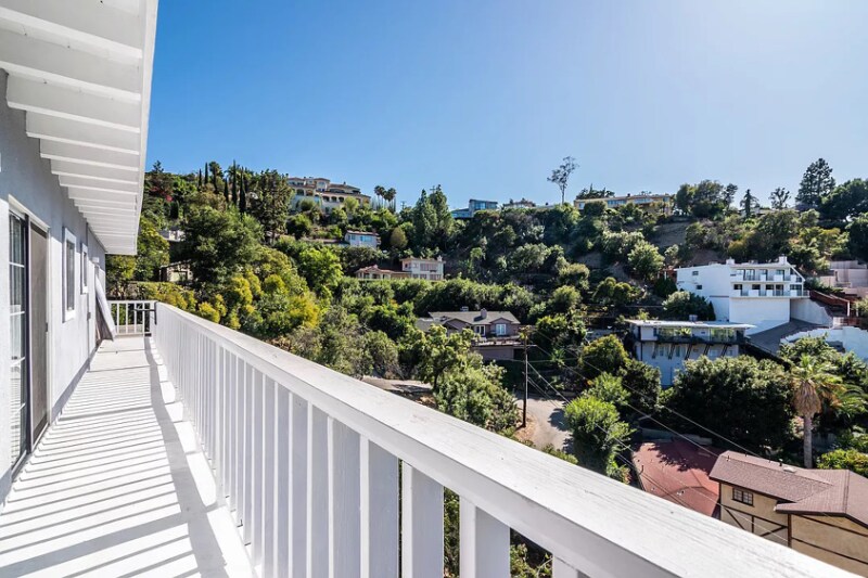 Building Photo - 3XX5 Sunswept Dr