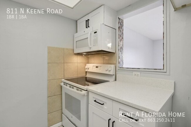 Building Photo - 811 N Keene Rd