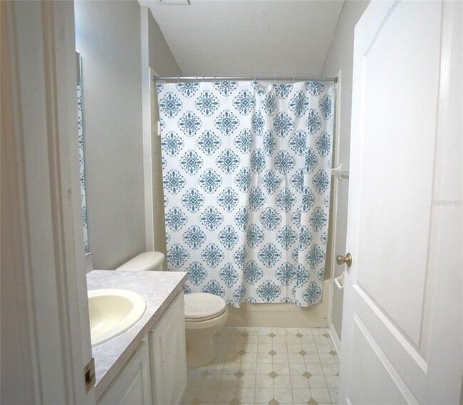 Building Photo - 6807 Guilford Crest Dr