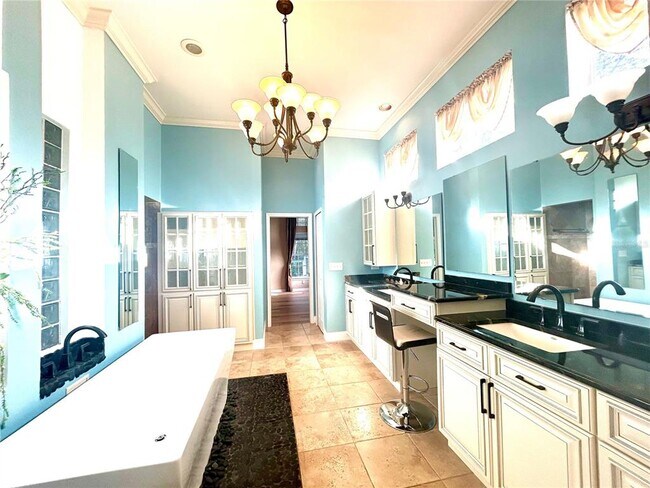 Building Photo - 10662 Crystal Springs Ct