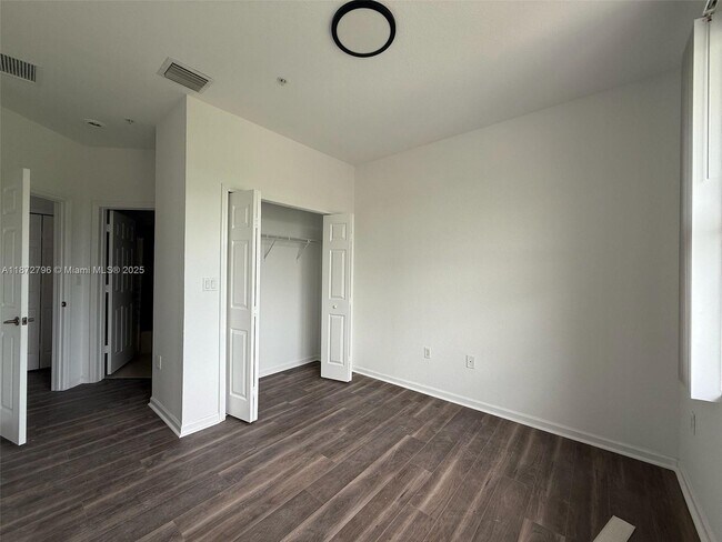 Building Photo - 11202 NW 83rd St