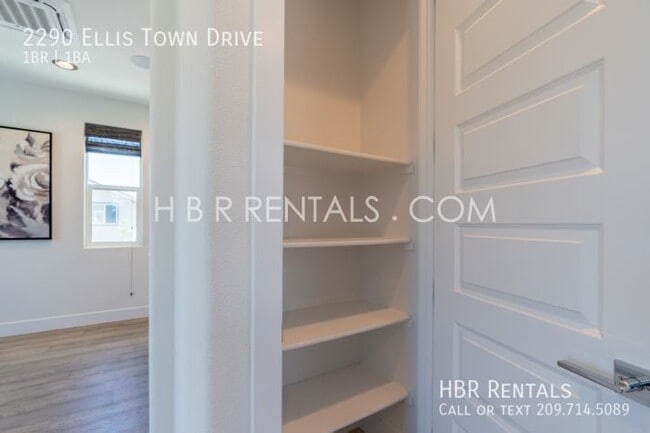 Building Photo - 2290 Ellis Town Dr