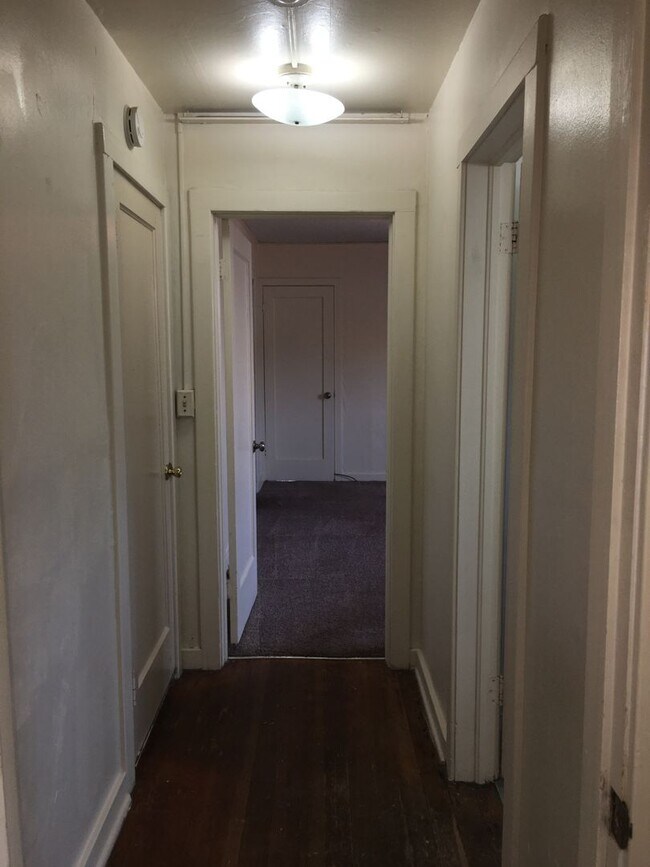 Building Photo - 2288 Hilyard St