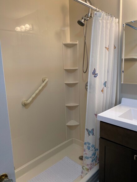 Building Photo - 3001 Underwood St