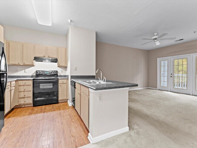 Building Photo - 704 Bristol Village Dr