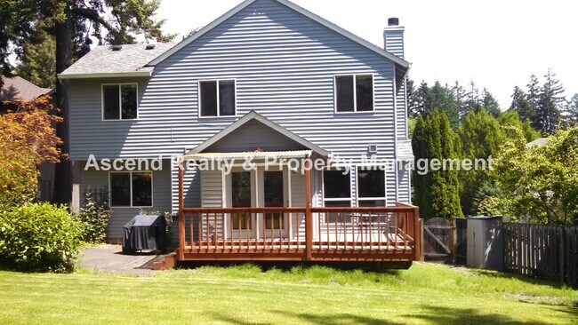 Building Photo - Gorgeous Updated Murrayhill Area 4 Bed on ...