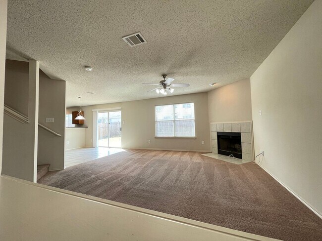 Building Photo - Keller ISD-5 BED, 4 BATH-AMAZING PRICE!