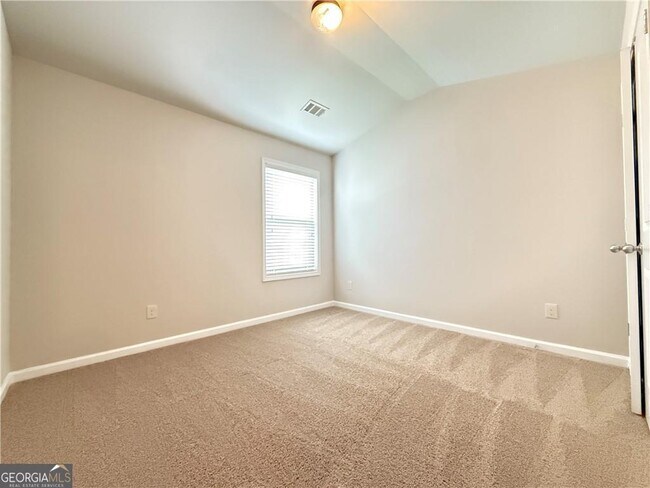 Building Photo - 1044 Haley Wds Ln