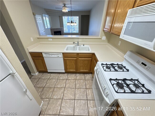 Building Photo - 7131 S Durango Dr