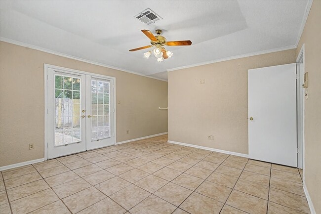 Building Photo - 7315 Foxside Ln